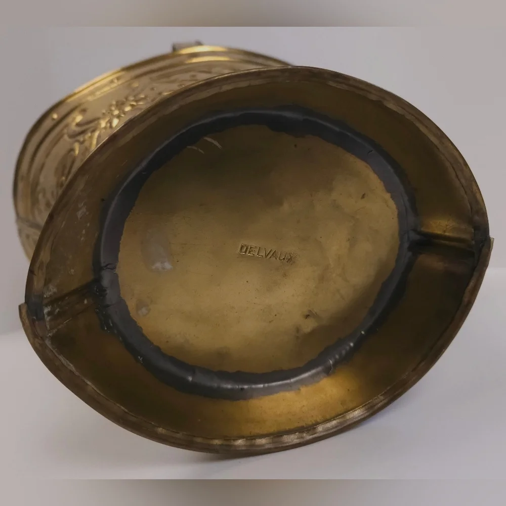 Delvaux Victorian Brass Vintage Antique Embossed Decorative Coal Scuttle Bucket